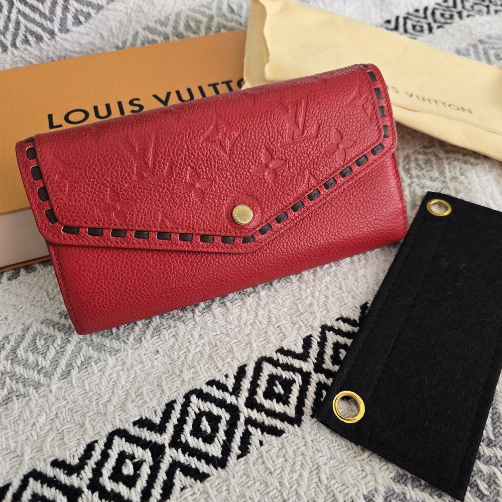 RARE Vintage Monogram Louis Vuitton Red Leather Sarah Wallet